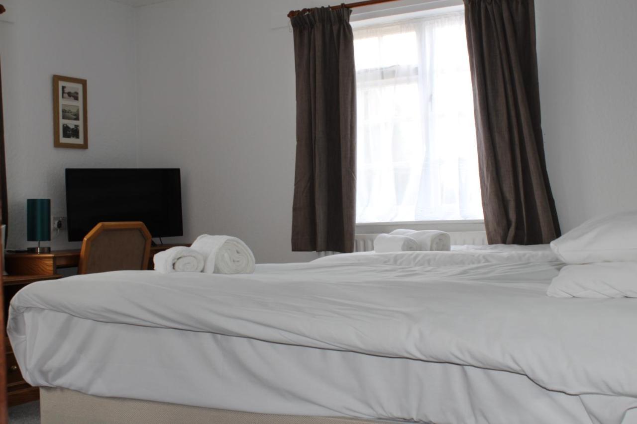 Stukeleys Hotel Great Stukeley Экстерьер фото